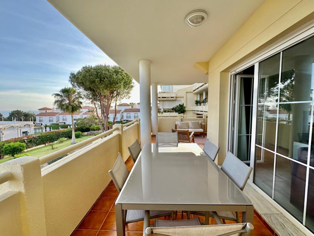 Apartament Seaview And Big Terrace Cabopino Marbella Zewnętrze zdjęcie