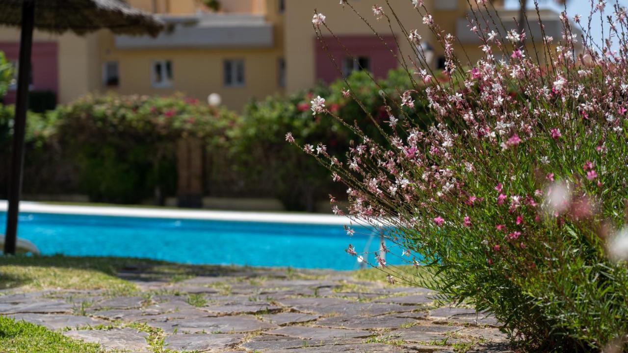 Apartament Seaview And Big Terrace Cabopino Marbella Zewnętrze zdjęcie